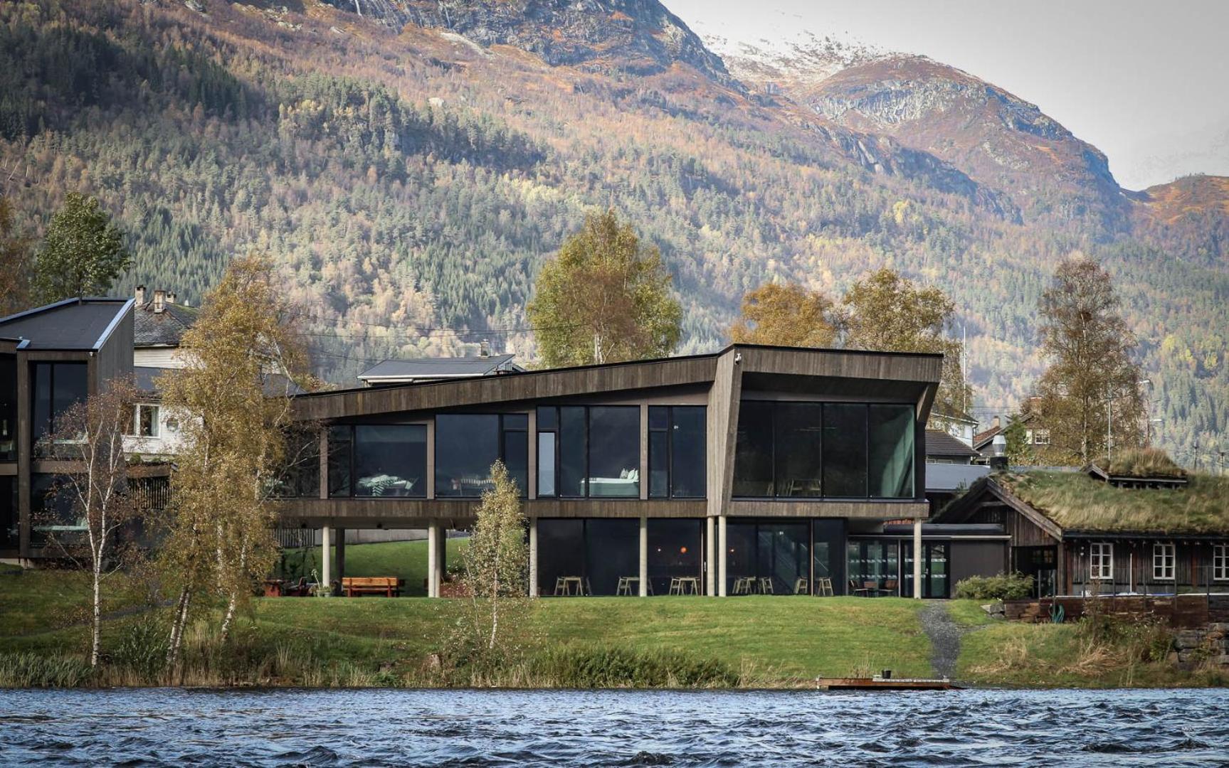 Elva Hotel Skulestadmo Exteriér fotografie