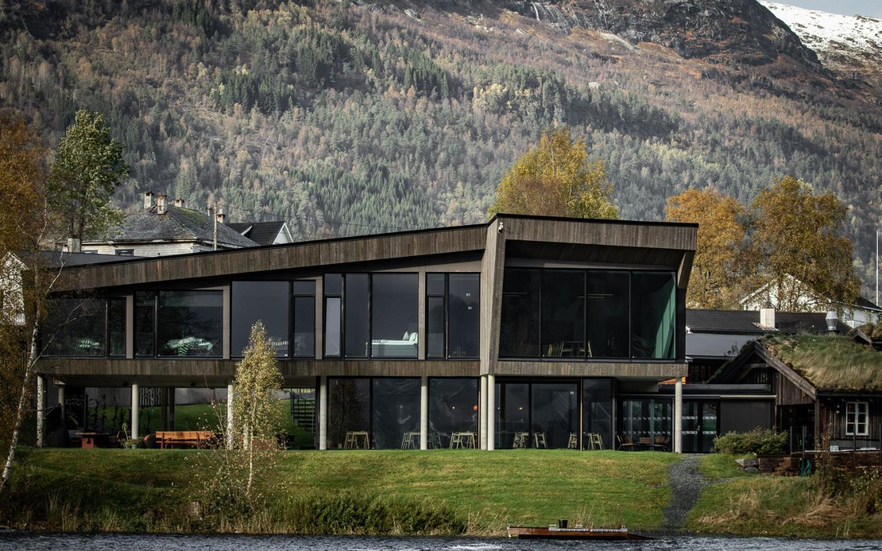 Elva Hotel Skulestadmo Exteriér fotografie